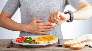 Aralıklı Oruç Nedir? 10 Etkili Özellikleri, Faydaları ve Uygulama Rehberi